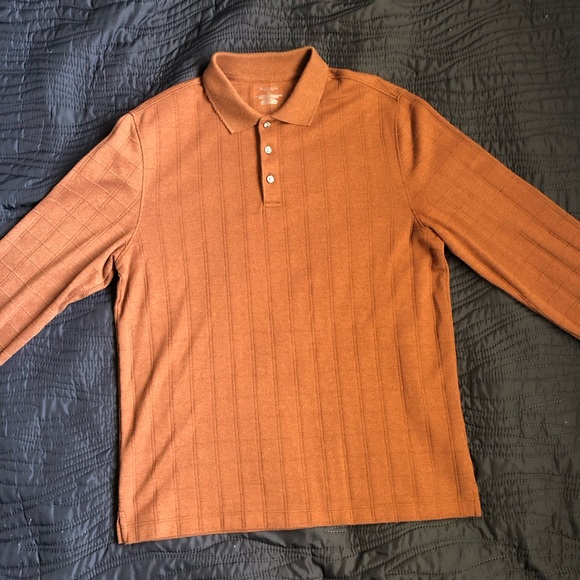 Van Heusen Long Sleeve Polo Size Medium - Picture 1 of 6